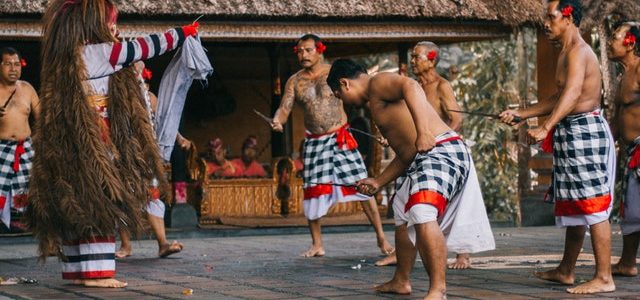 Traditionell ritualdans